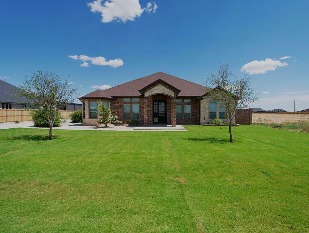 Property Photo: 5516 E County Rd 93 TX 79706