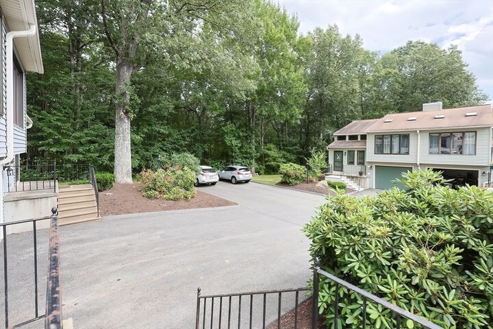 Property Photo:  30 Nottingham Rd 30  MA 01519 