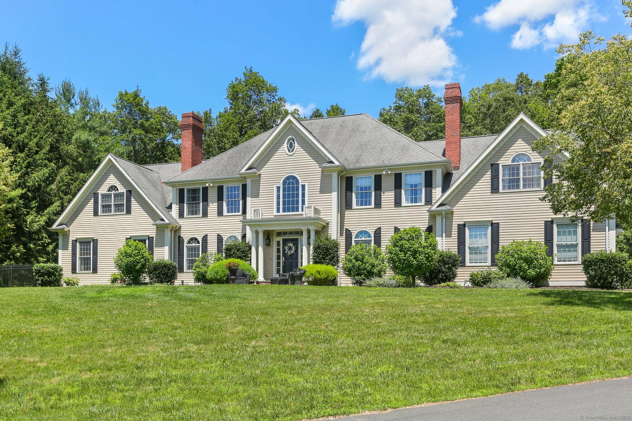 Property Photo: 62 Sherwood Drive CT 06612