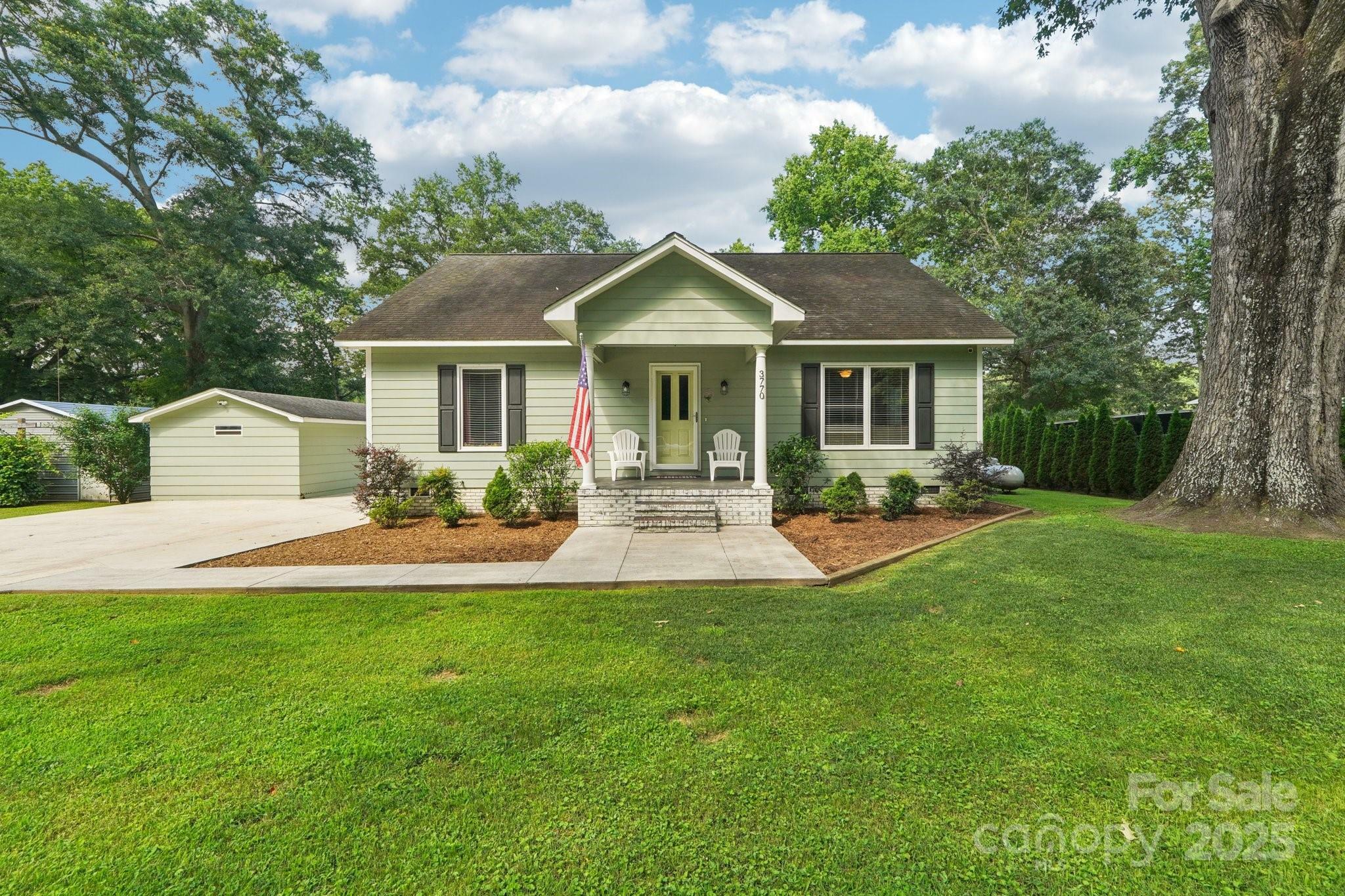3770 Buck Point Road  Catawba NC 28609 photo