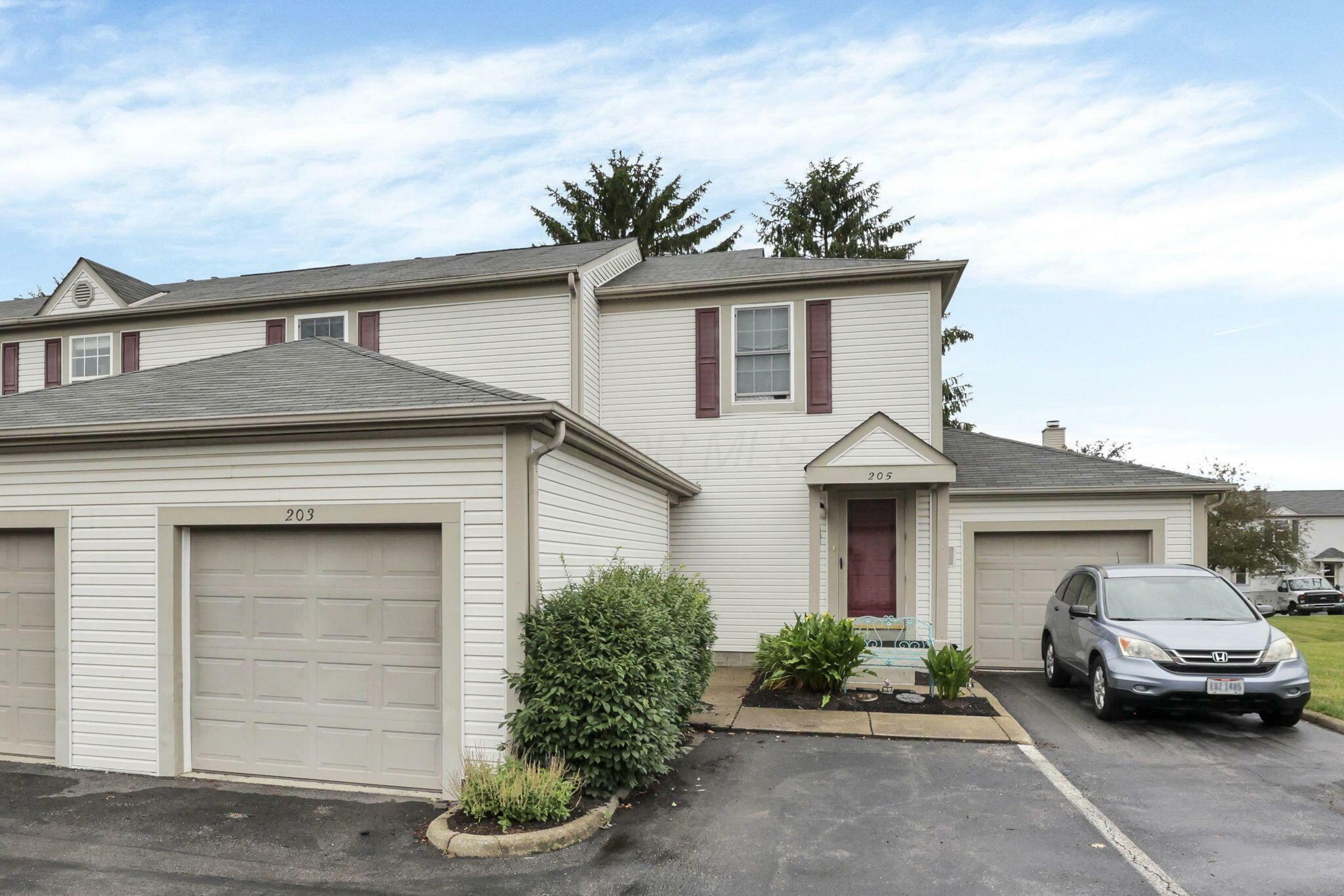 Property Photo: 203 Hawkins Lane OH 43004