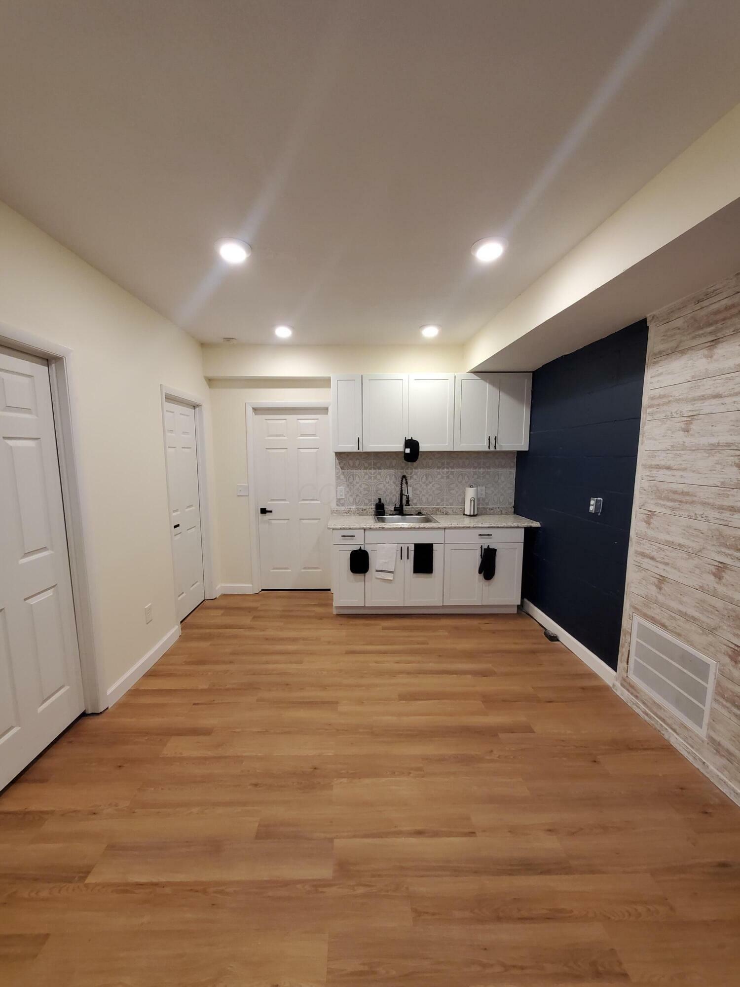 Property Photo: 345 Dakota Avenue OH 43223