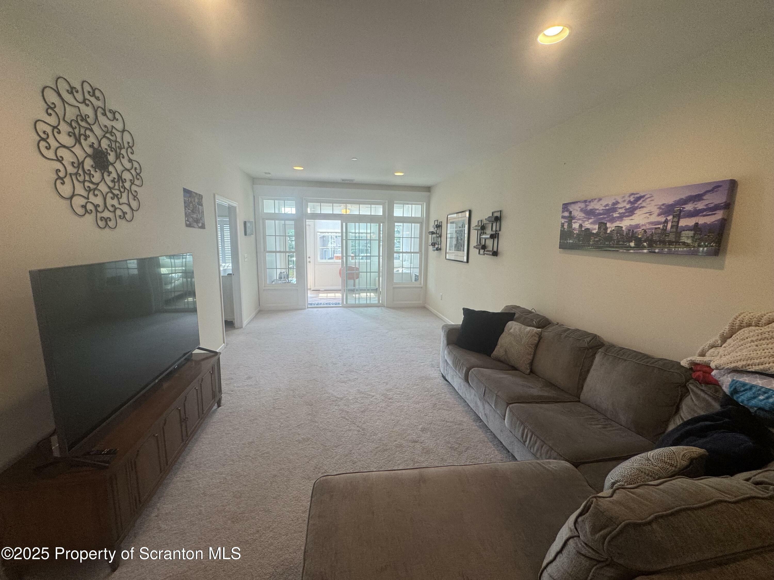 Property Photo: 34 Wyndham Road PA 18411