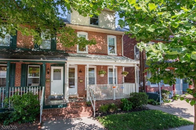 Property Photo:  274 N Union St  NJ 08530 