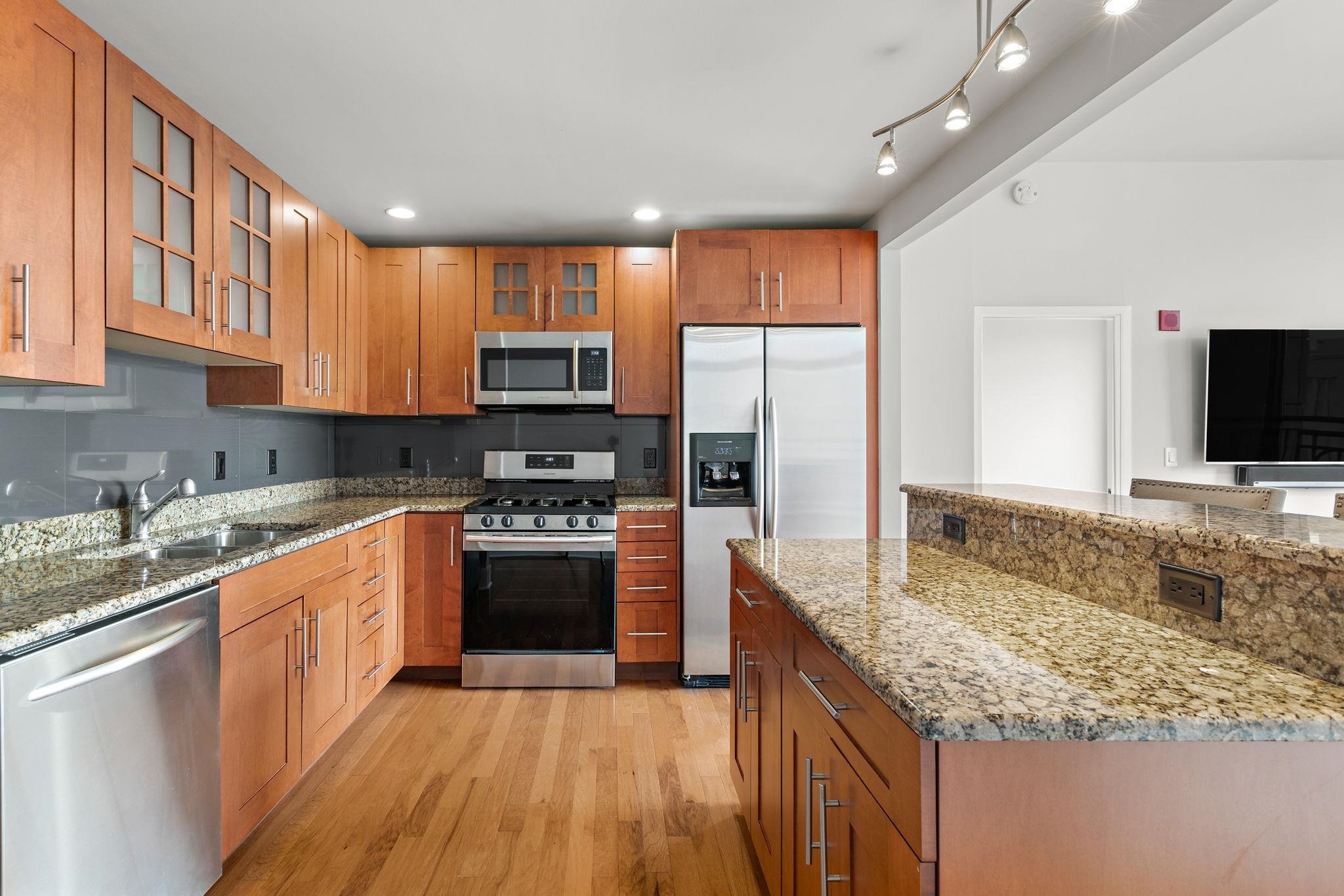 Property Photo: 1025 Maxwell Lane 1209 NJ 07030