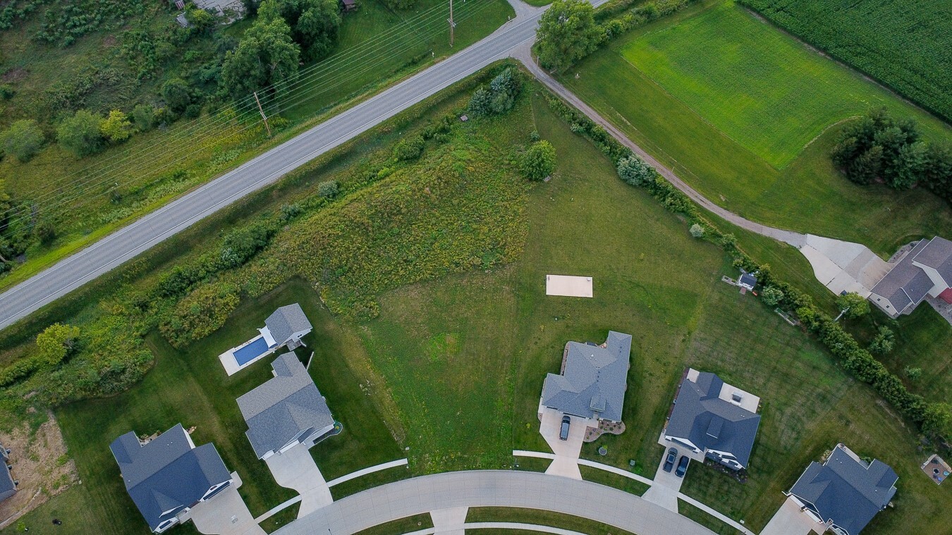 Property Photo:  3010 Bos Ridge Road  IA 50219 
