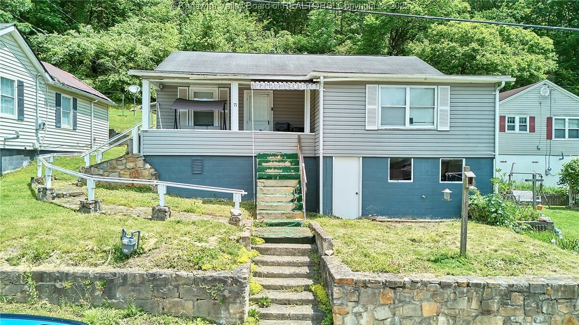 77 Hopkins Avenue  Danville WV 25053 photo