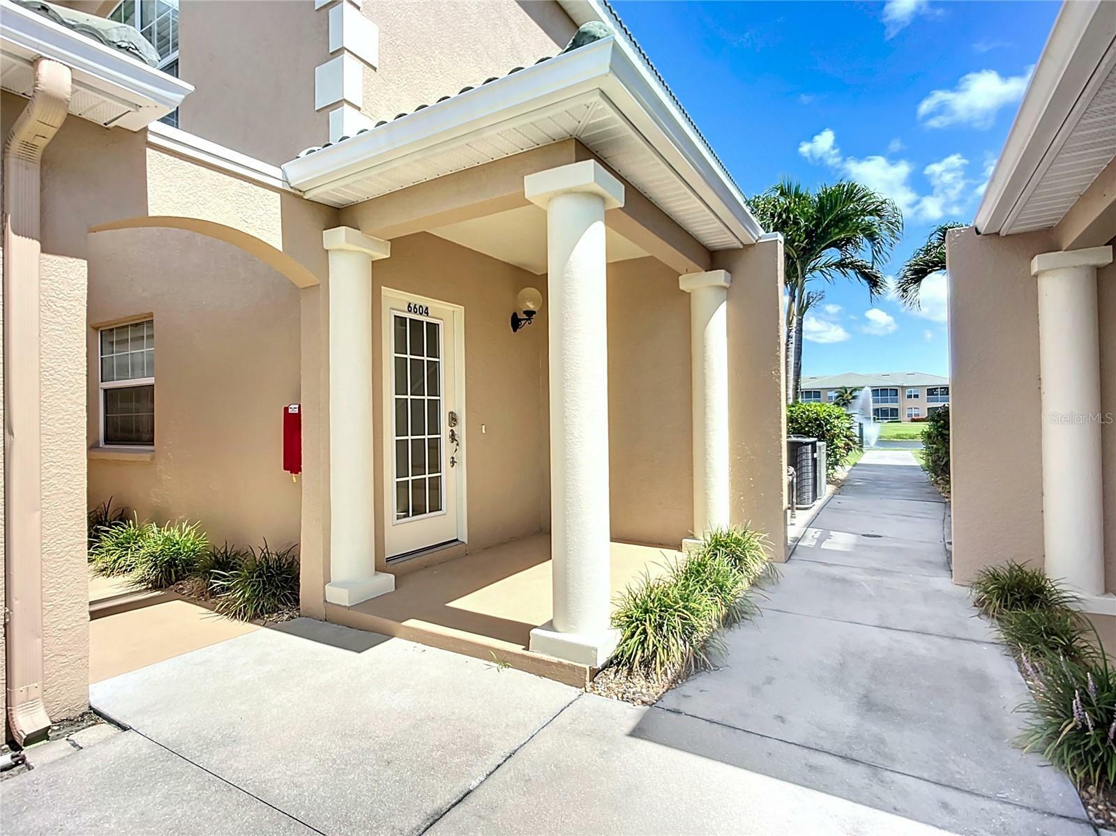 Property Photo: 6604 7th Avenue Circle W FL 34209