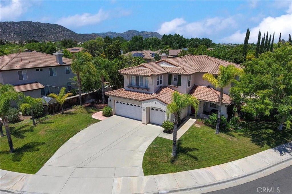 Property Photo:  42365 Westar Court  CA 92562 
