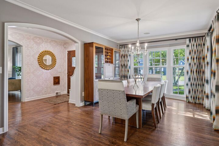 Property Photo:  512 Janalyn Circle  MN 55416 