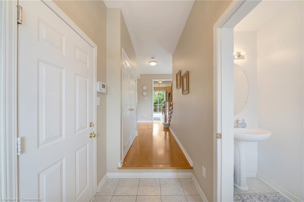 Property Photo: 28 Doon Mills Drive 17 ON N2P 2W9