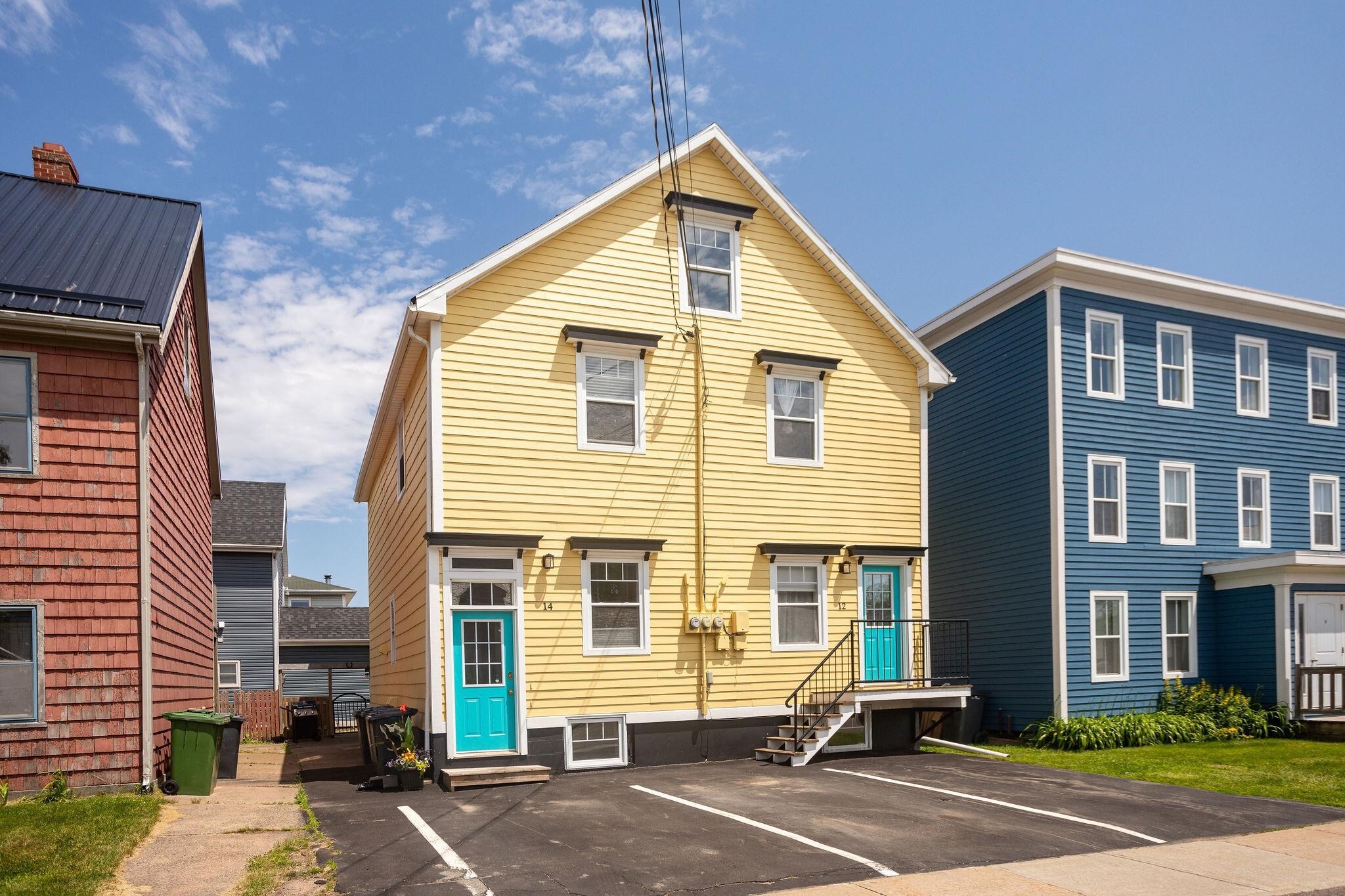 Property Photo: 14 Hillsborough Street PE C1A 4V6