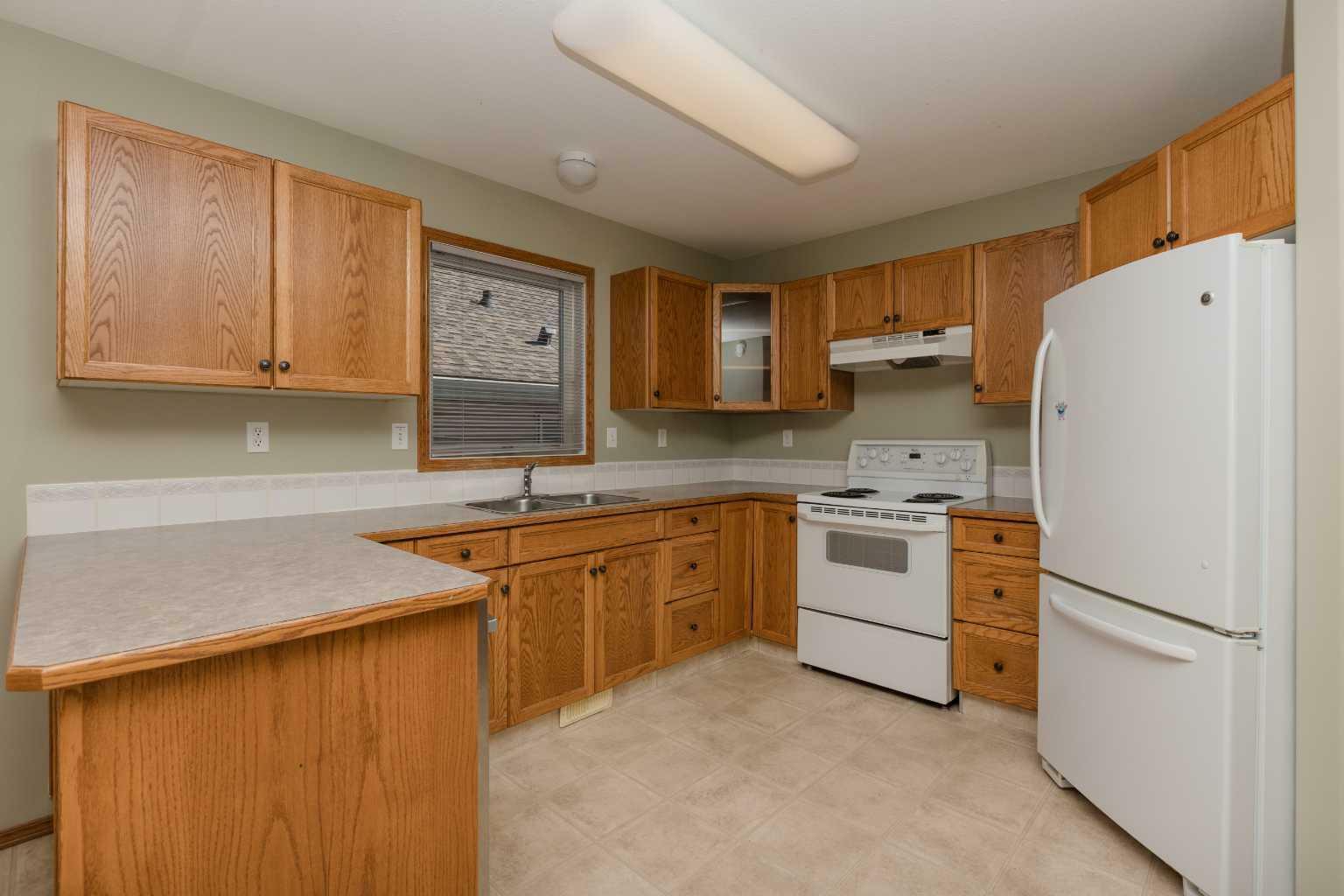 Photo de la propriété:  173 Kingston Drive  AB T4P 3V4 