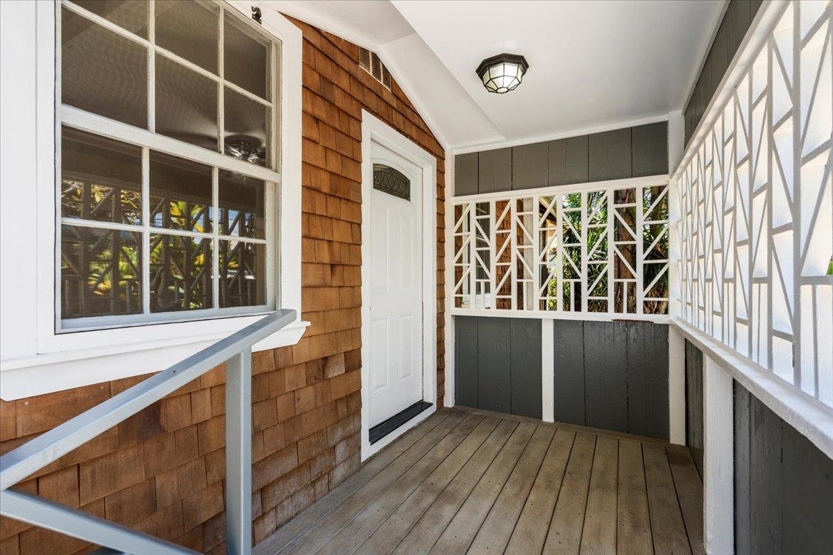 Property Photo: 752 Noholani St HI 96708