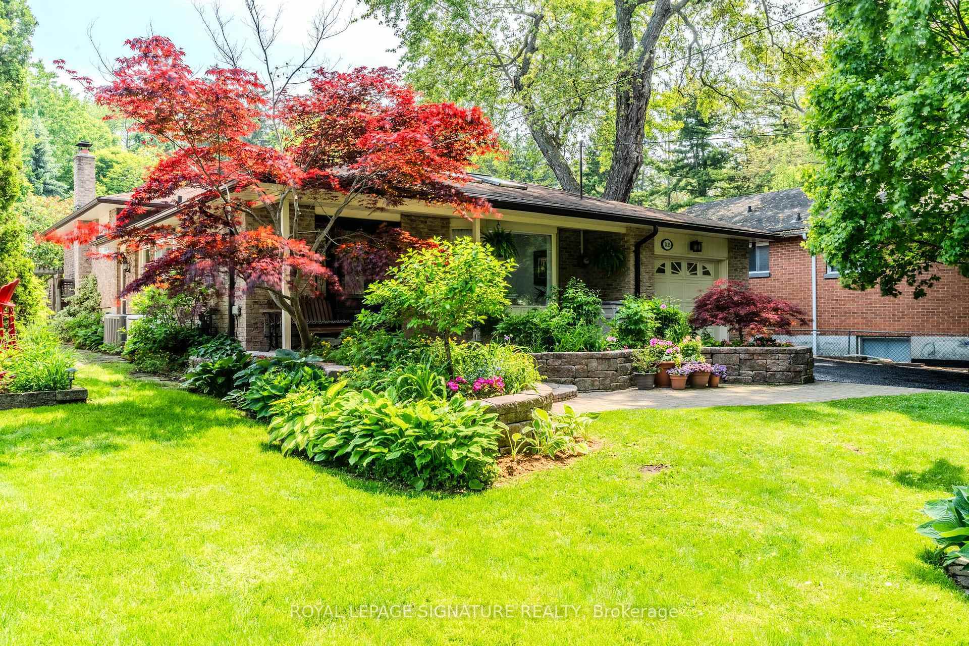 Property Photo:  1425 Old Forest Road  ON L1V 1N8 