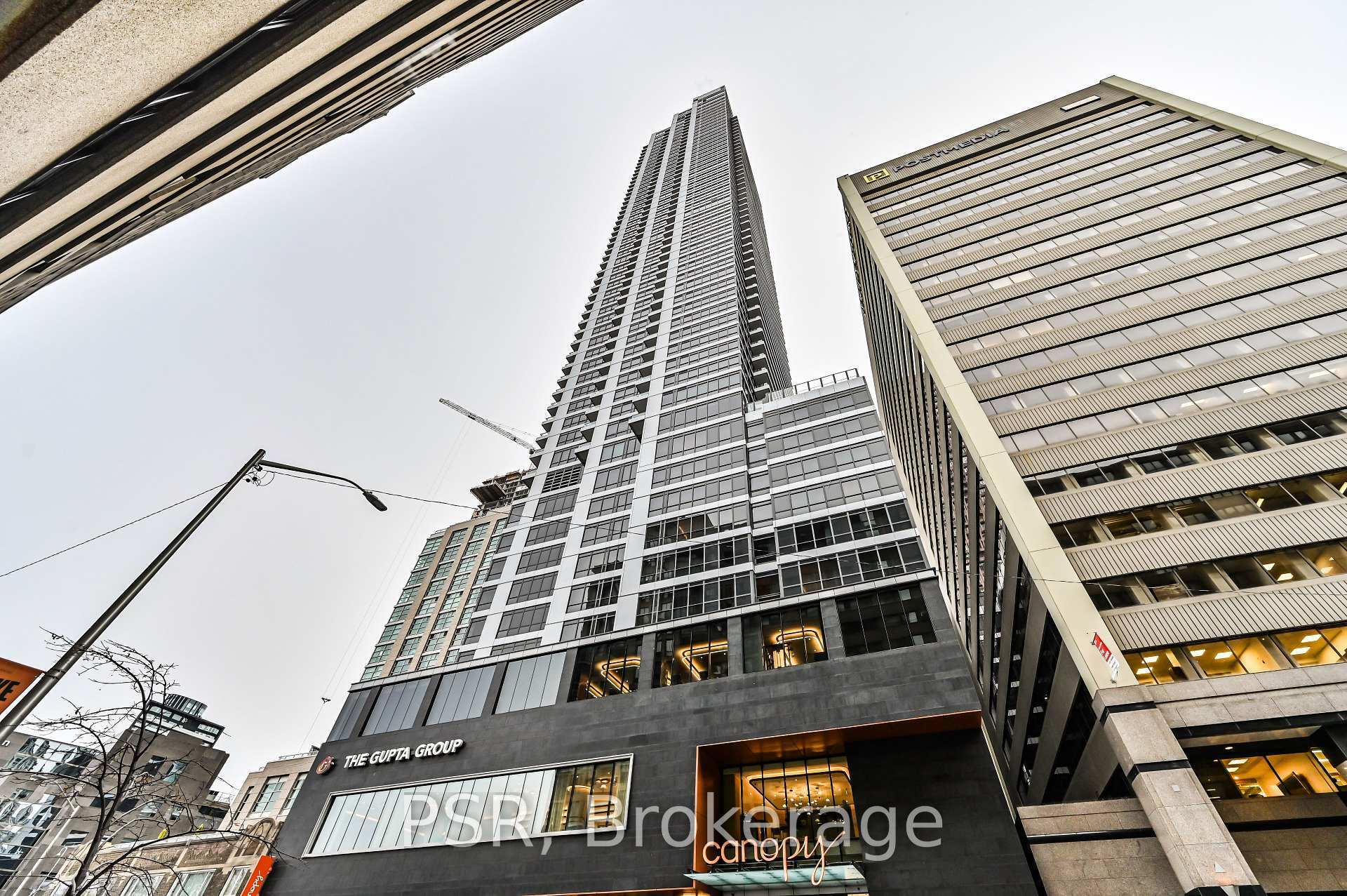395 Bloor Street E 4409  Toronto ON M4W 0B4 photo