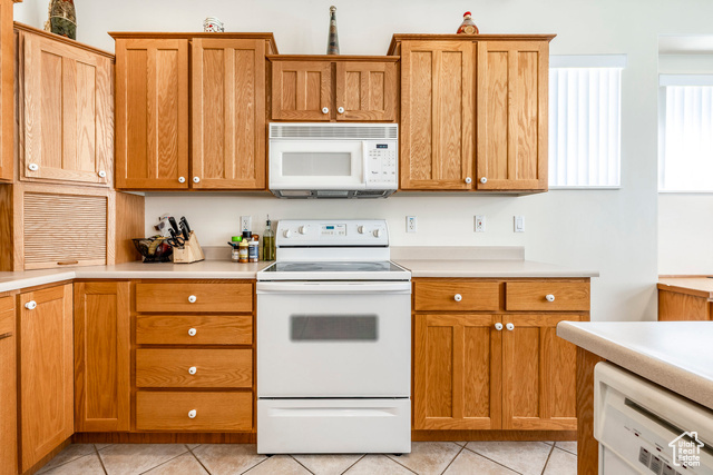 Property Photo: 674 E Free Land Ave S UT 84047