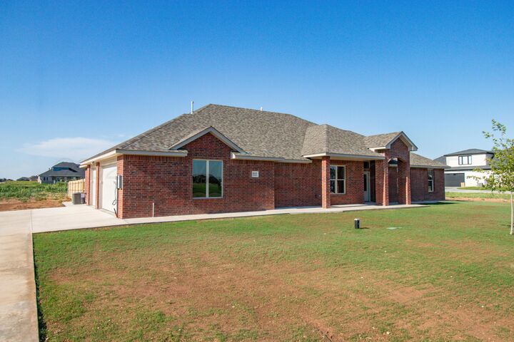 Property Photo: 9312 Larkspur Drive TX 79119-2011