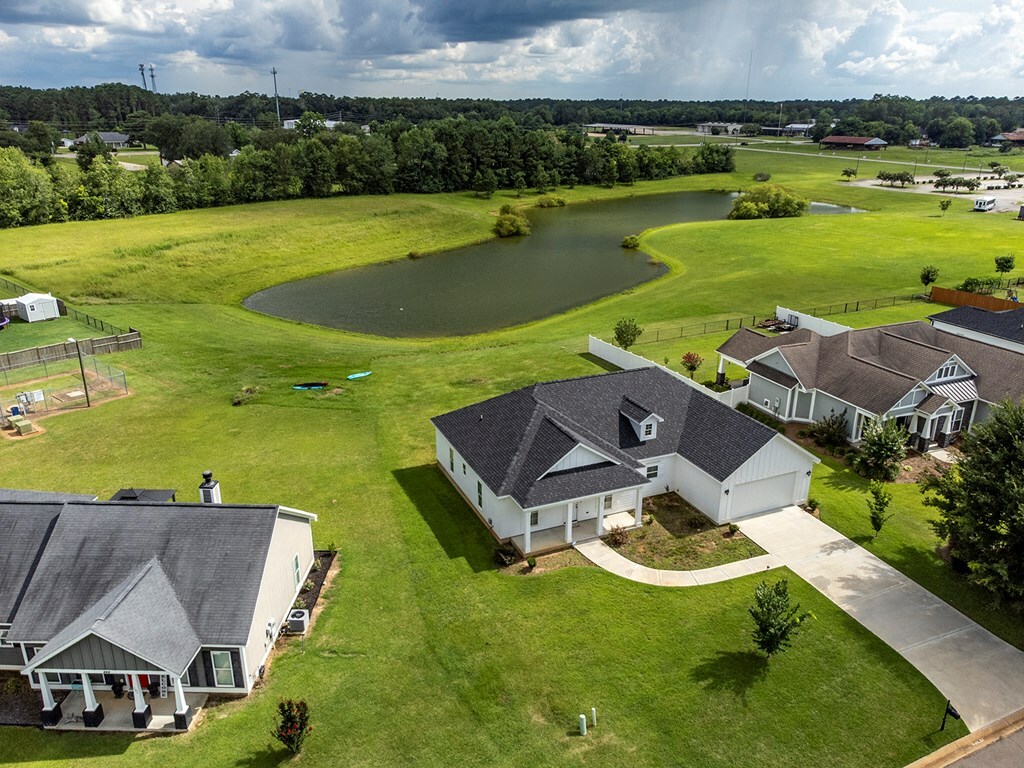 Property Photo: 105 Churchview Drive GA 31763