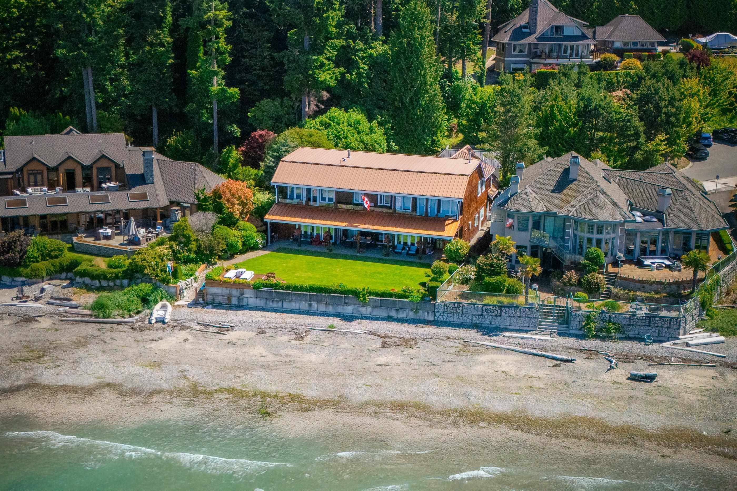 Property Photo: 768 Tsawwassen Beach Road BC V4M 2J3