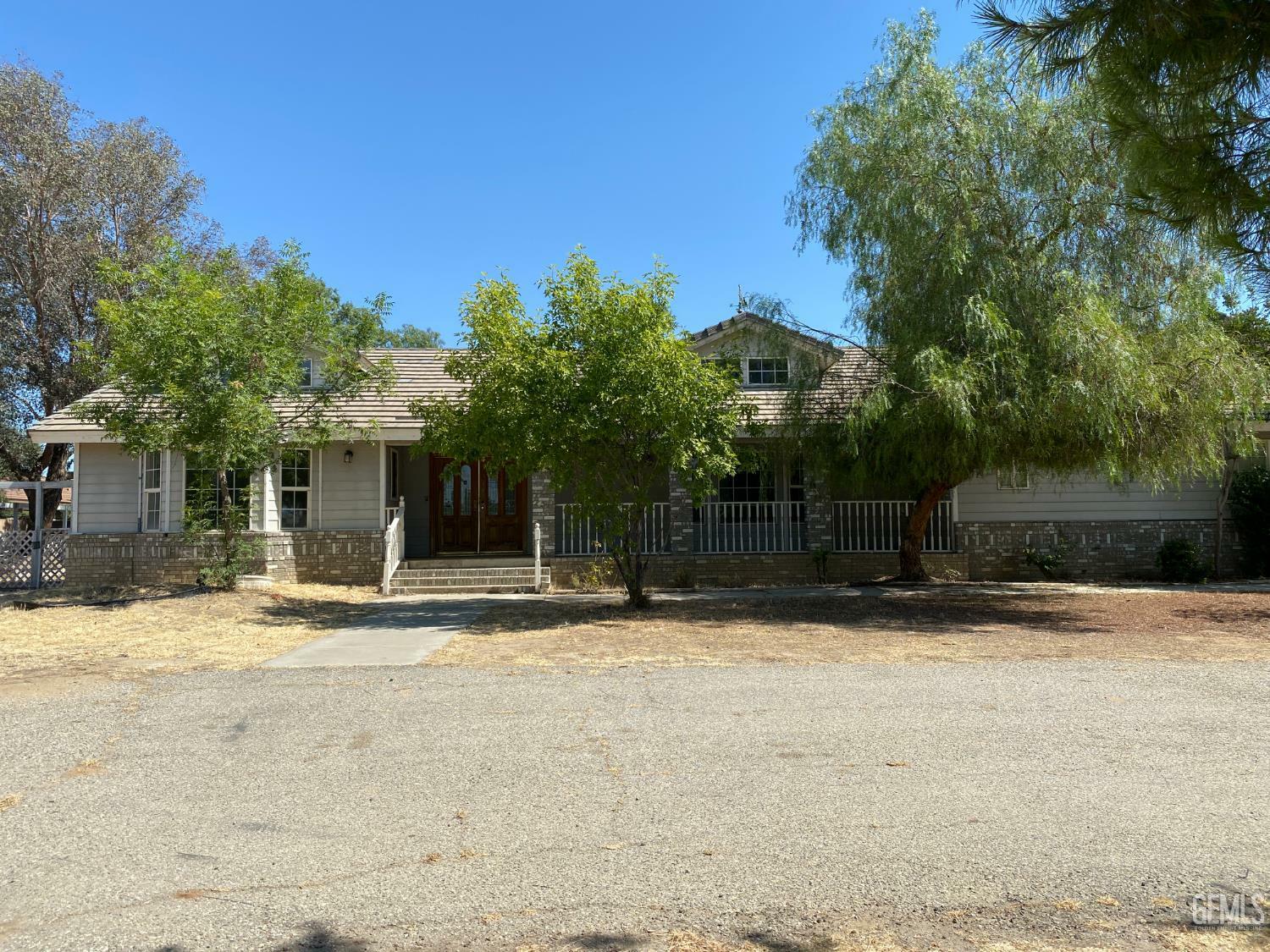 10800 Pitts Avenue  Bakersfield CA 93306 photo