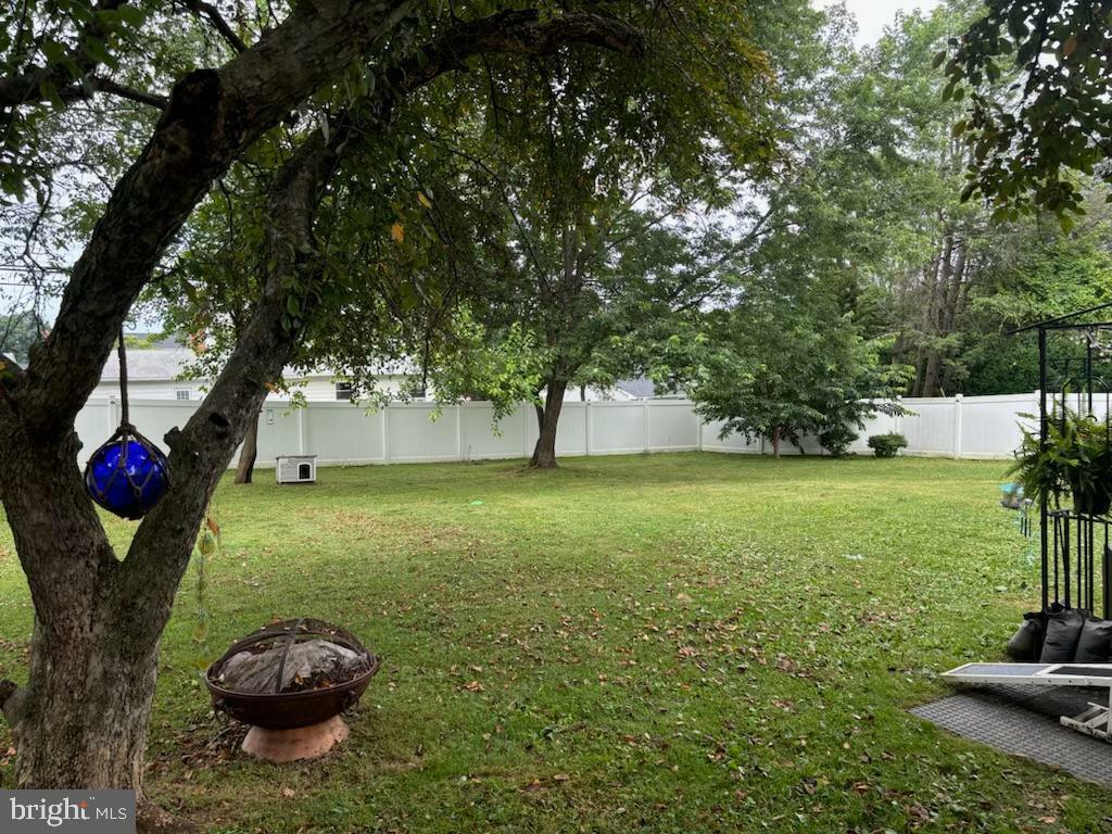 Property Photo:  11 Manor Drive  PA 17055 