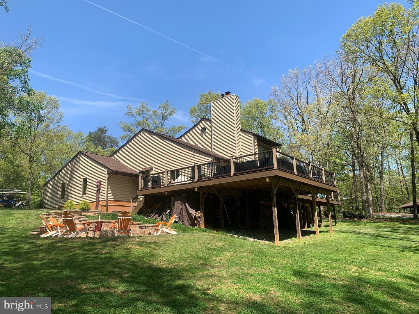 Property Photo: 282 Lakeway Road VA 23117