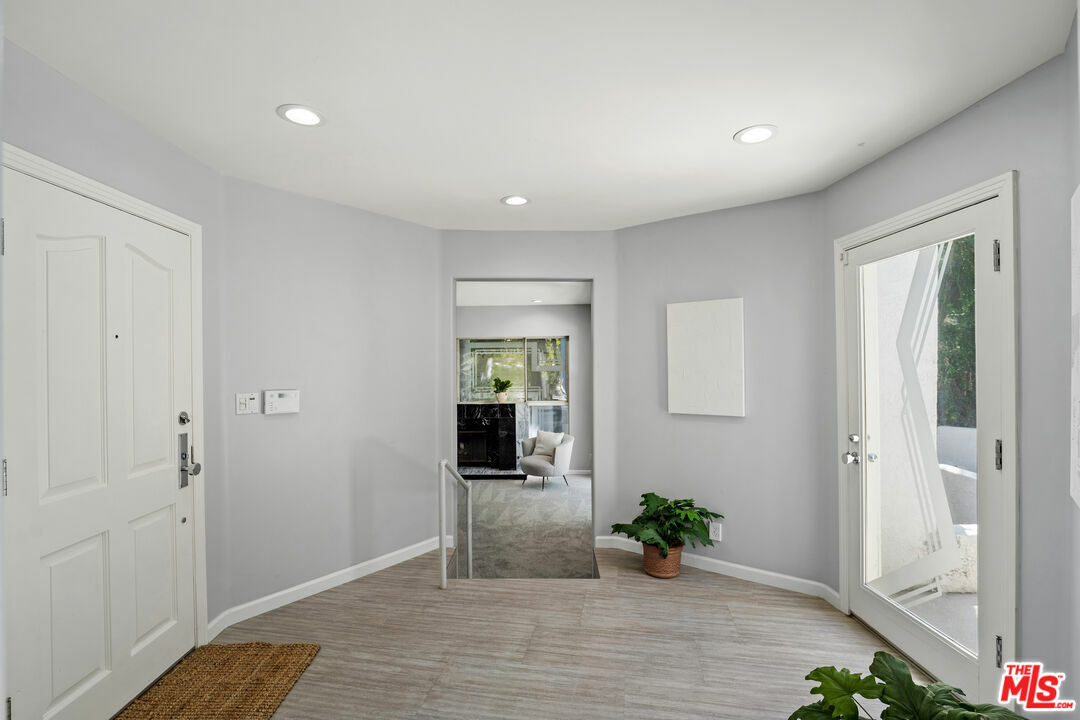 Property Photo: 23246 Canzonet St CA 91367
