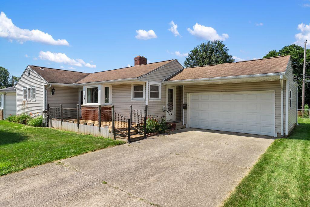 Property Photo: 106 Collins Court OH 43113
