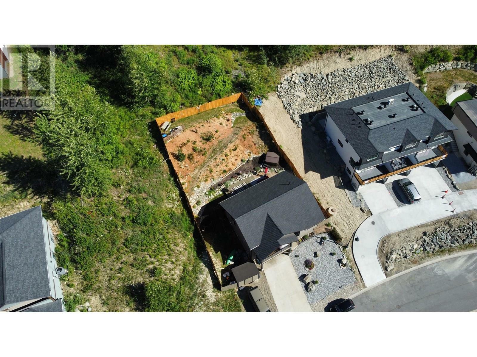 Photo de la propriété: 930 Redstone Drive BC V0G 1Y0