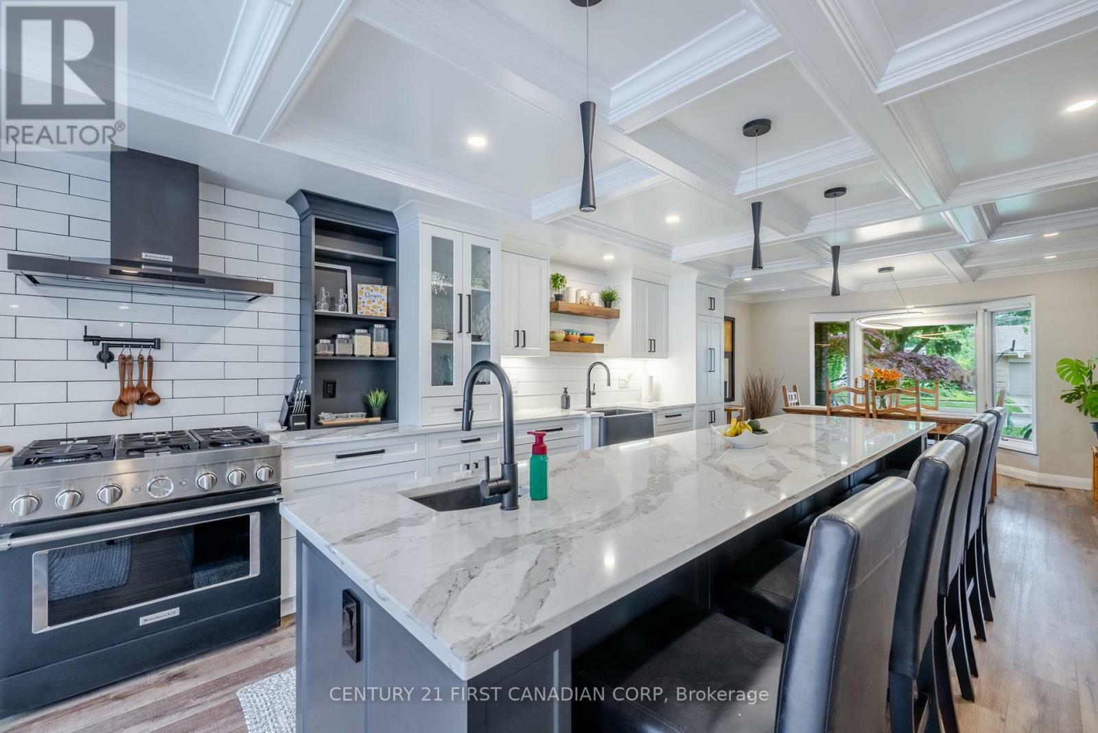 Property Photo:  1360 Hastings Drive  ON N5X 2J3 