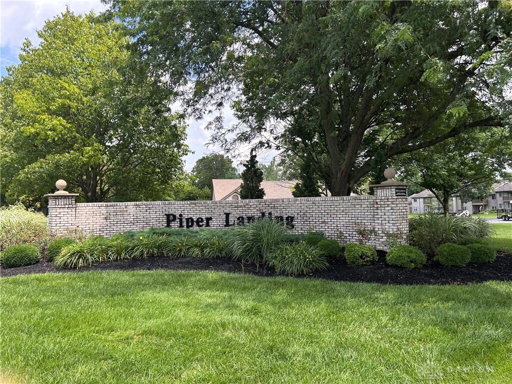Property Photo:  1720 Piper Lane 104  OH 45440 
