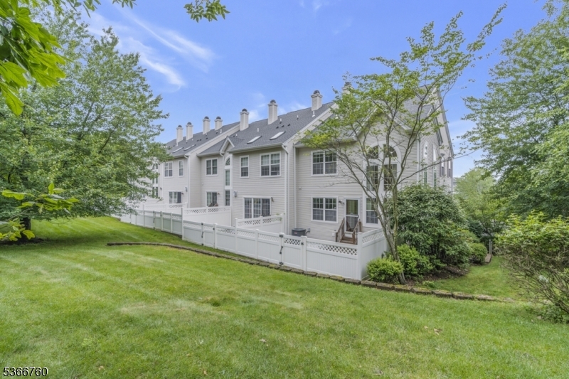 Property Photo: 81 Constitution Way Ondo NJ 07920