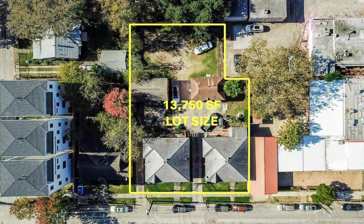 4316 &Amp 4320 Jack Street  Houston TX 77006 photo