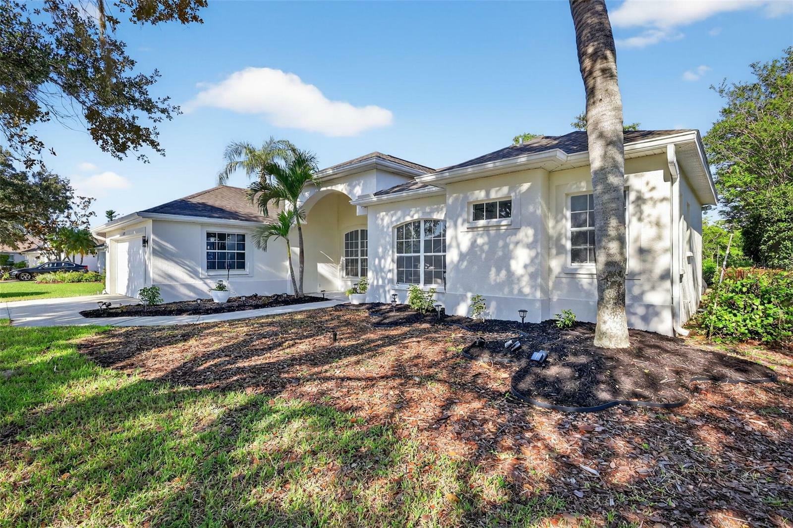 Property Photo: 11019 Pine Lilly Place FL 34202