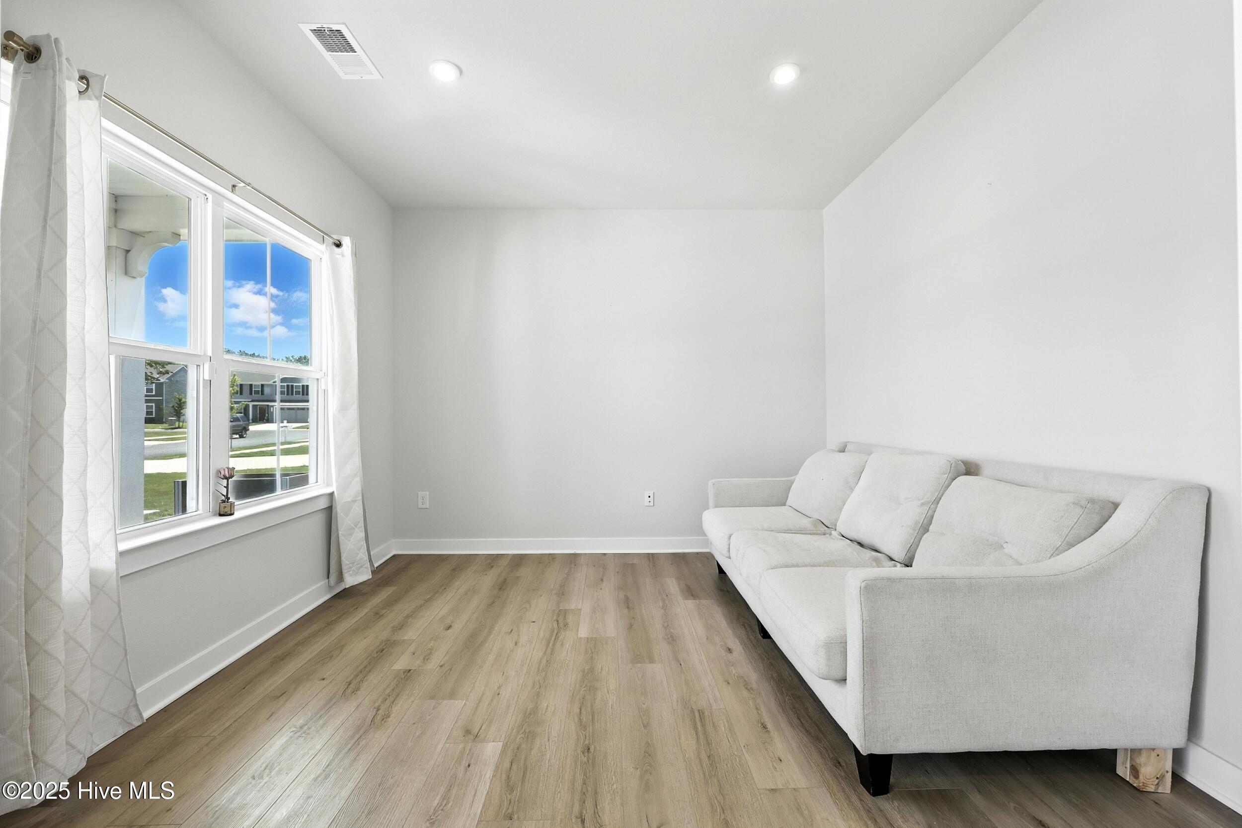 Property Photo: 1305 London Street NC 27909