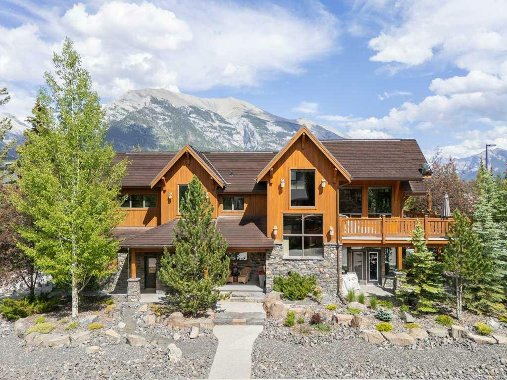 318 Willow Pointe  Canmore AB T1W 3K3 photo