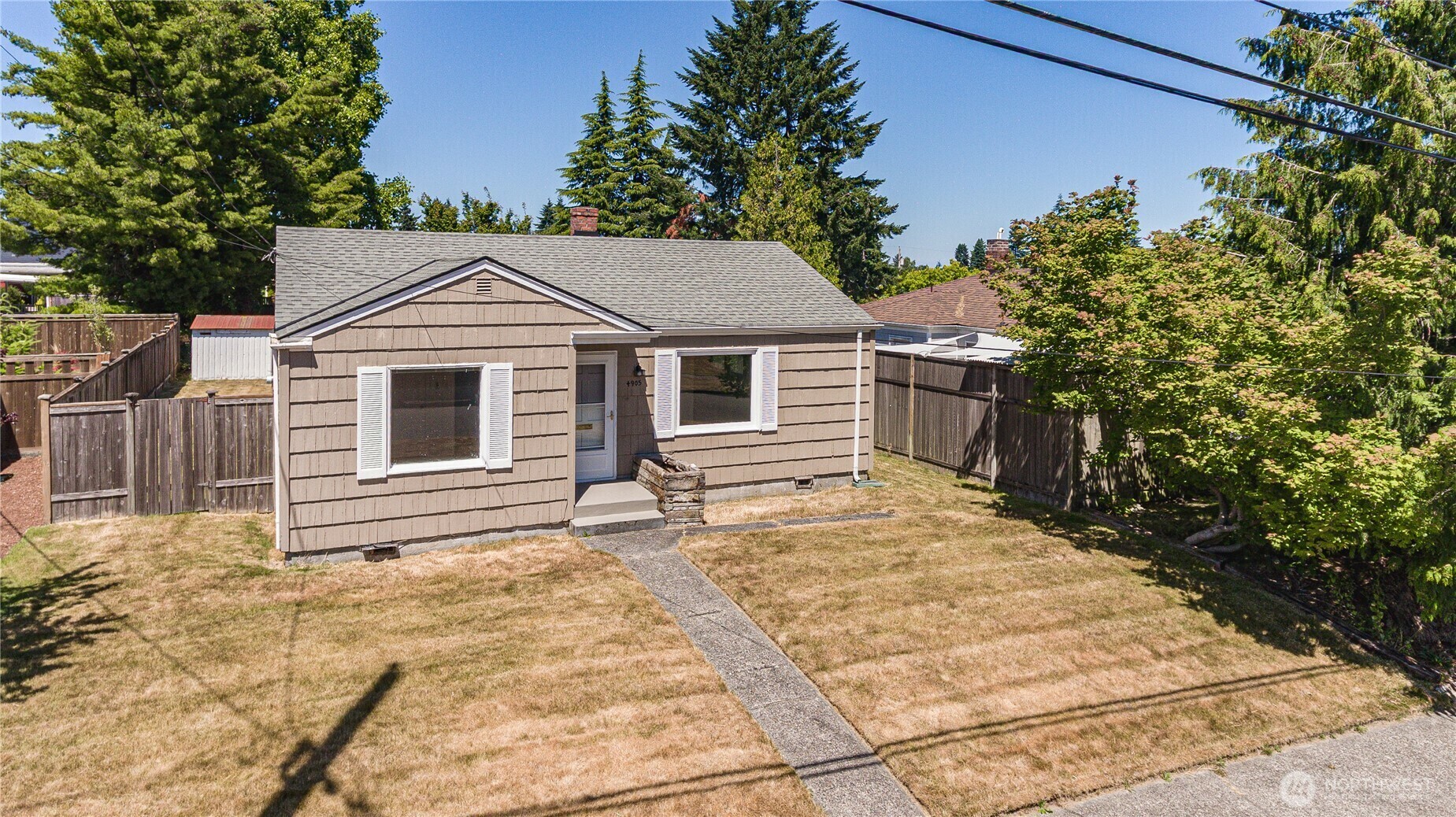 Property Photo: 4905 N 25th St WA 98406