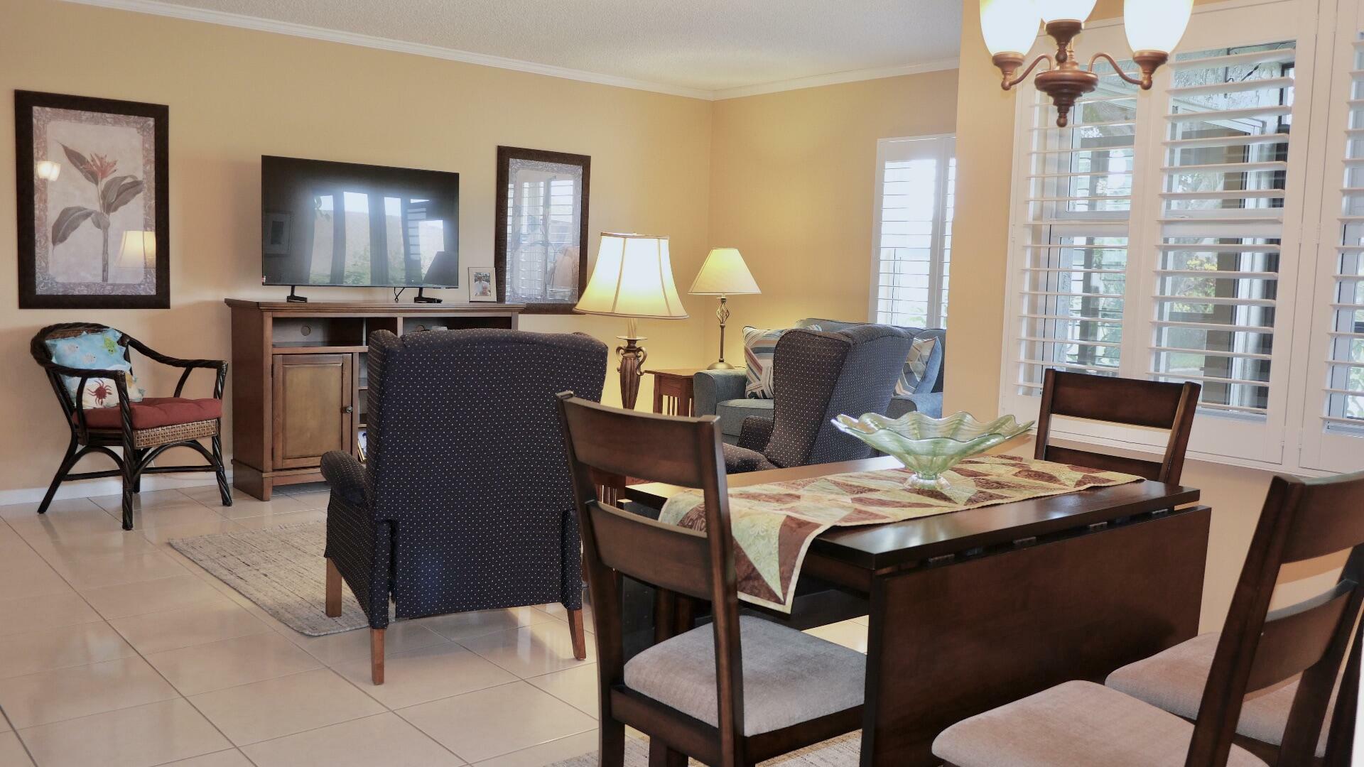 Property Photo:  5675 Spindle Palm Court C  FL 33484 