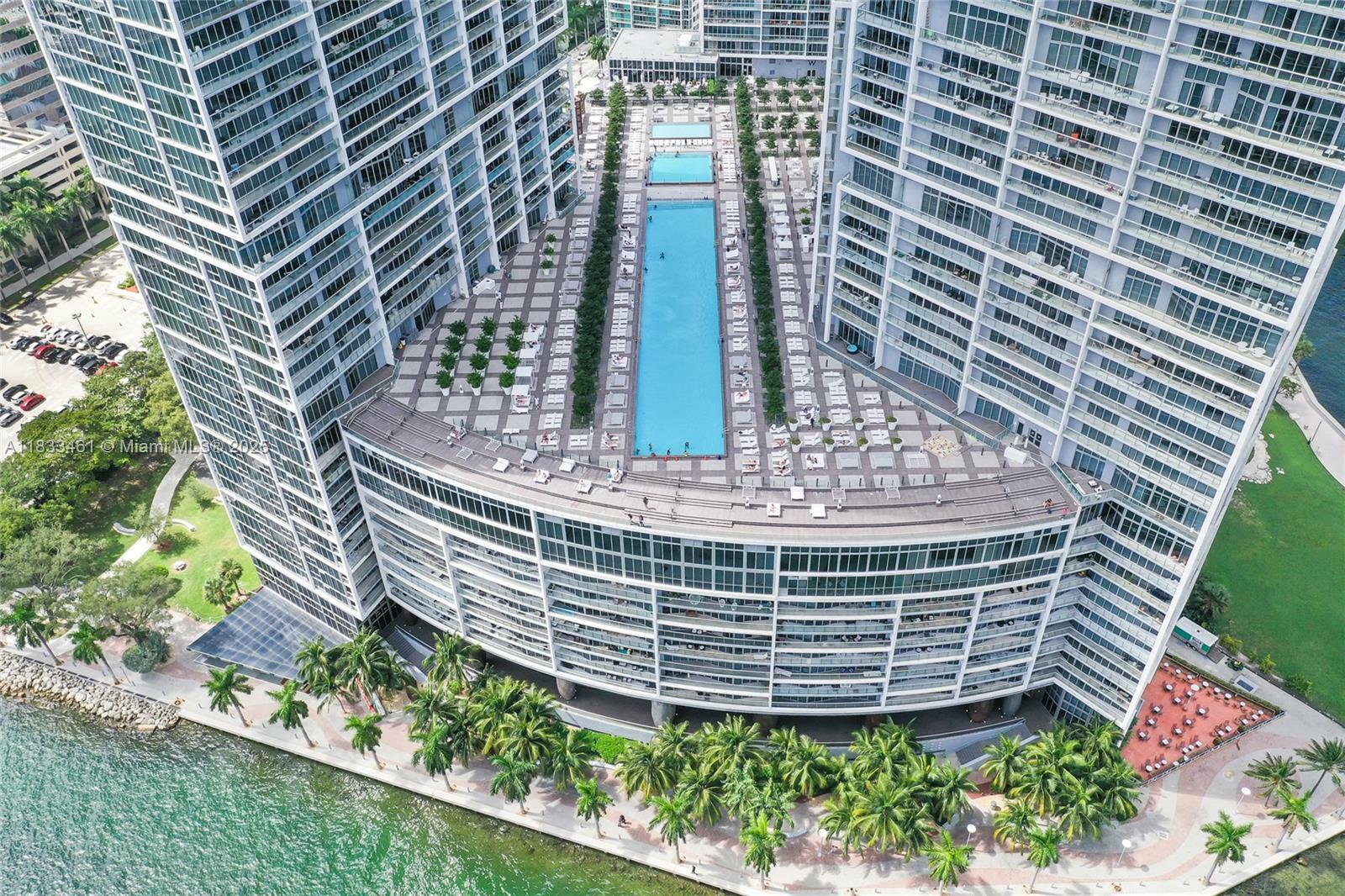 495 Brickell Ave 2607  Miami FL 33131 photo