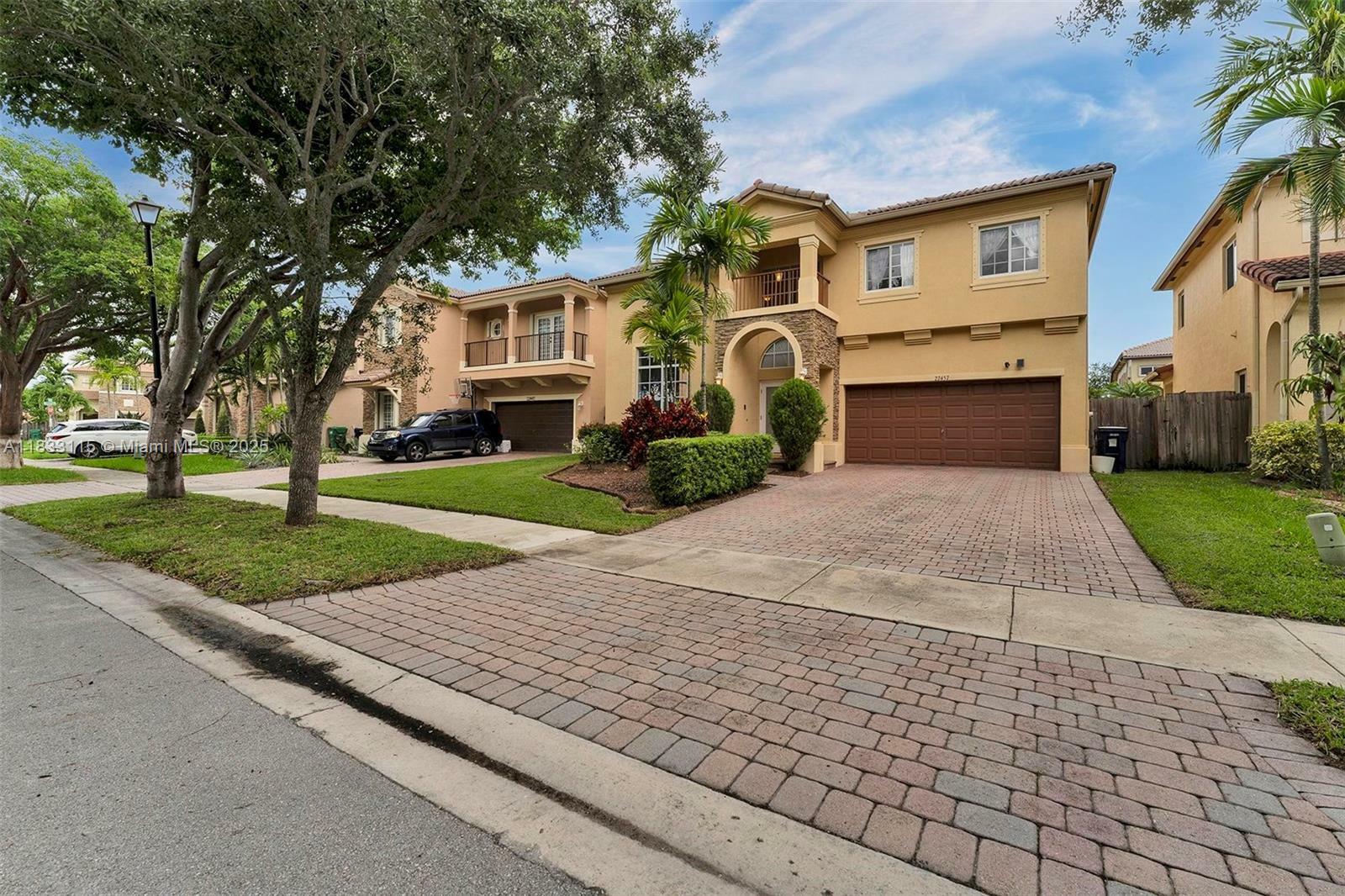 Property Photo: 22457 SW 94th Path FL 33190