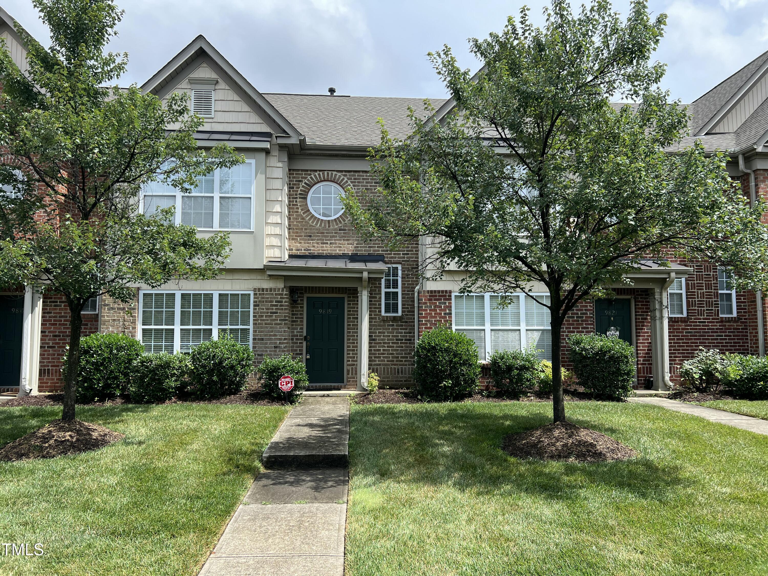 Property Photo: 9819 Castain Drive NC 27617