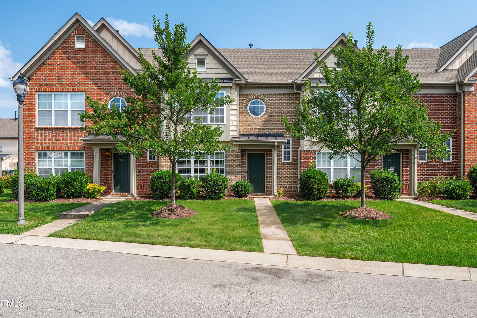Property Photo: 9819 Castain Drive NC 27617