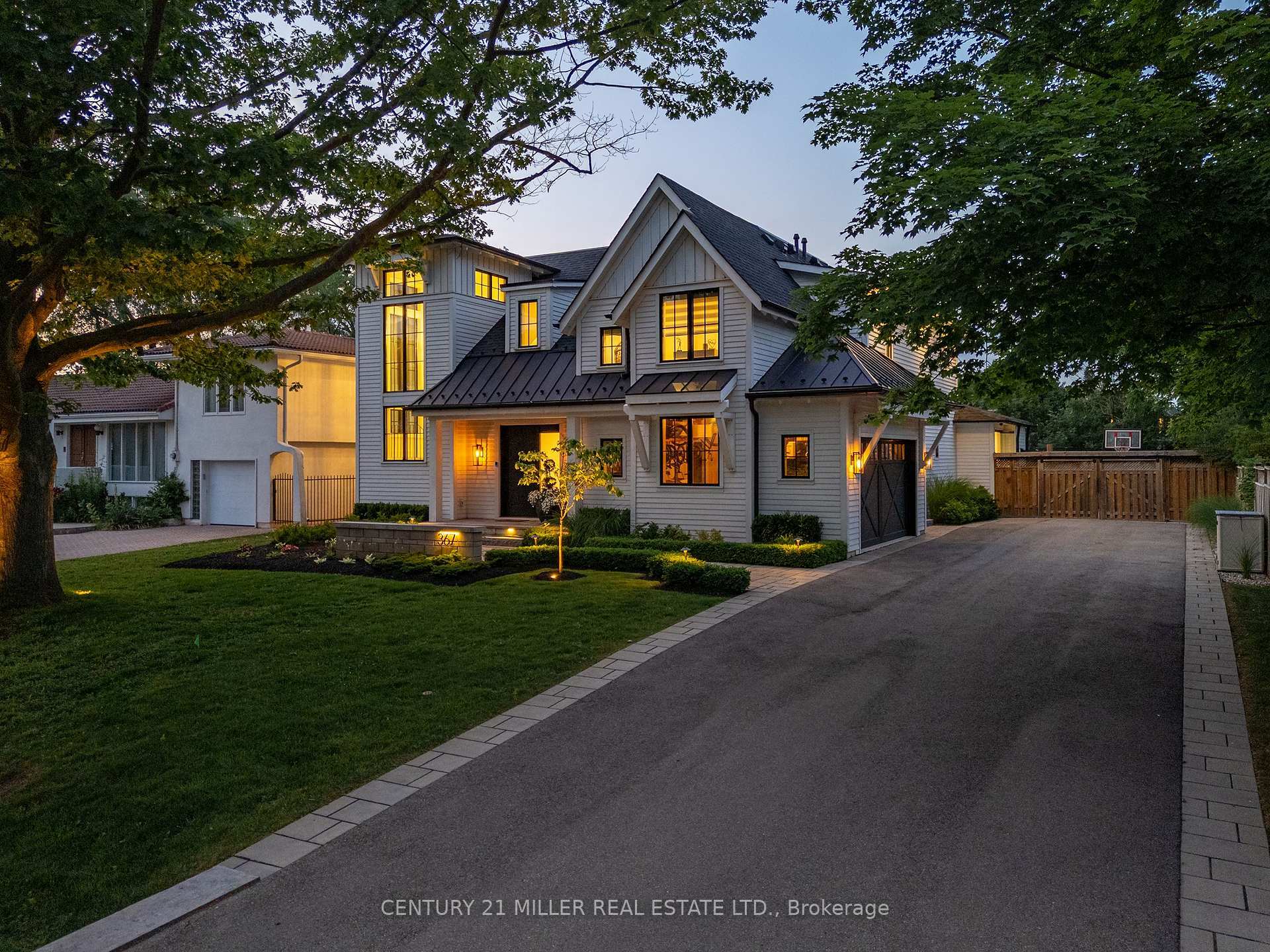 Property Photo: 367 Seaton Drive ON L6L 3X9