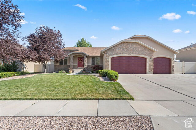 Property Photo: 1827 E 1530 S UT 84660