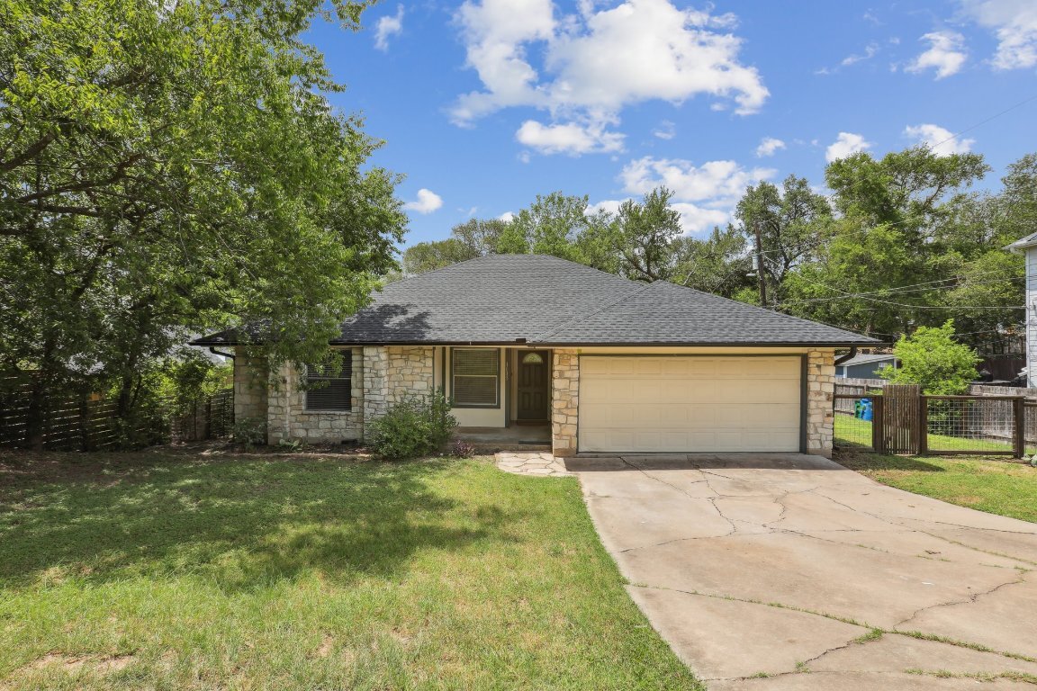 1613 J J Seabrook Drive  Austin TX 78721 photo