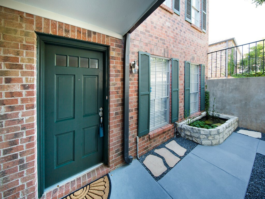 Property Photo: 6534 E Hill Drive TX 78731