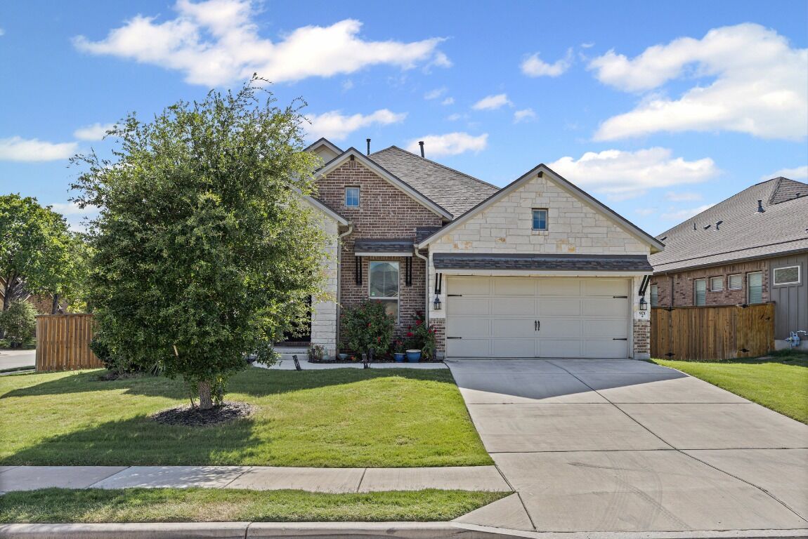 Property Photo:  921 Zamora Road  TX 78641 