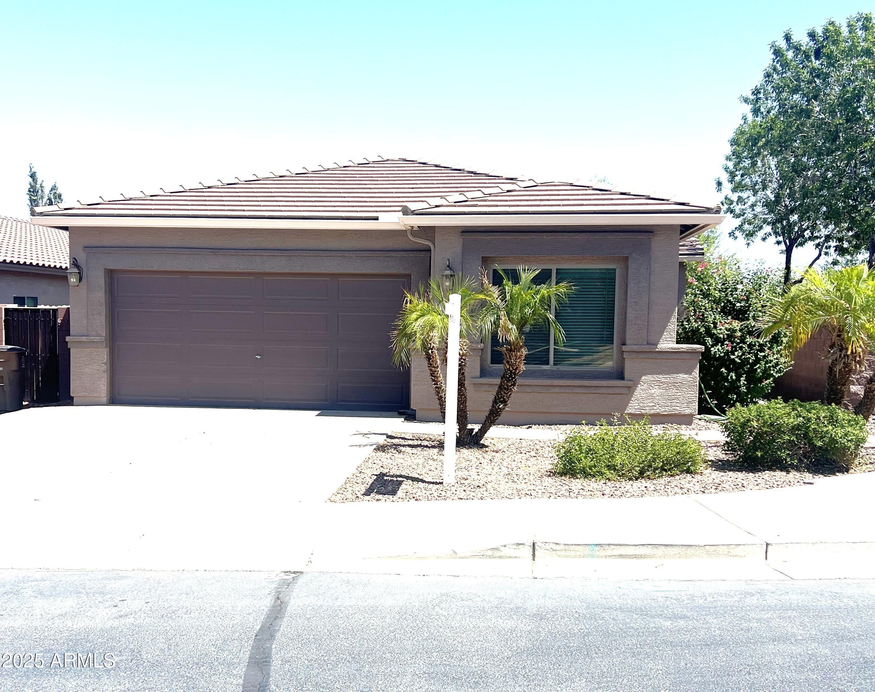 62 W Stanley Avenue  San Tan Valley AZ 85140 photo