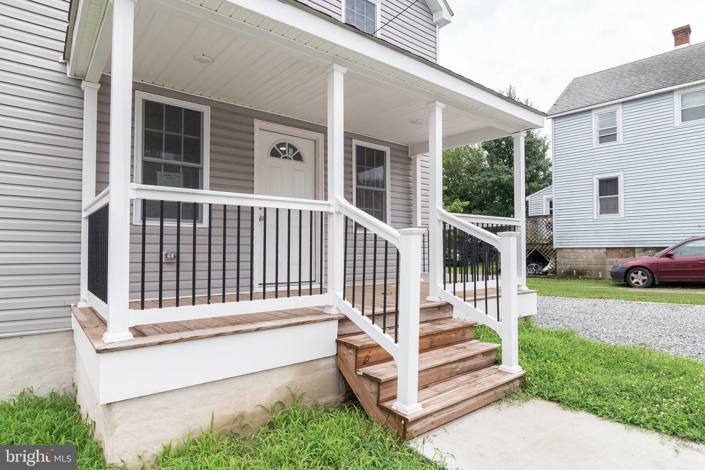 Property Photo: 205 N Washington Street DE 19963